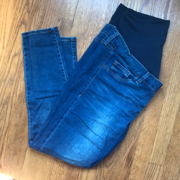 Old Navy Denim - Old Navy Rockstar 14 full panel Maternity jeans